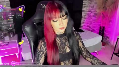 mallory_dietlinde online show from January 9, 2:58 am