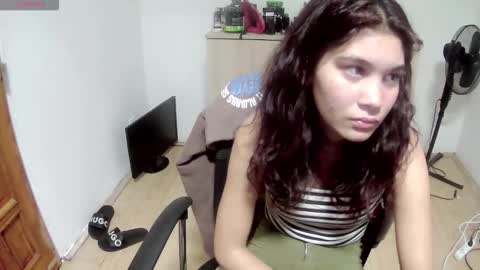Snapshot of mallorymyers chatting on October 9, 6:28 pm mallorymyers online show from October 9, 6:28 pm