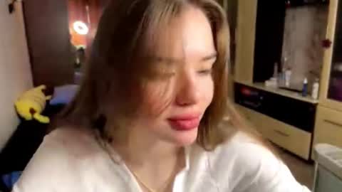 Jinny online show from March 19, 3:05 pm