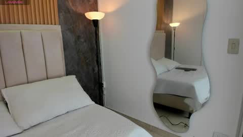 Malory Winehouse online show from April 28, 11:15 am