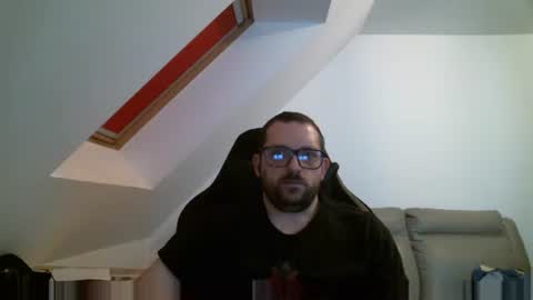 breton online show from February 22, 10:41 pm