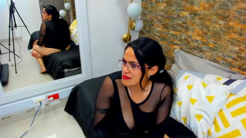 Milu online show from April 9, 3:17 am