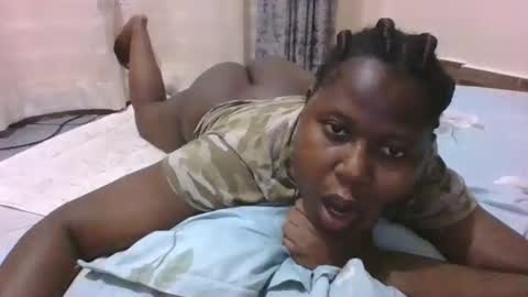 mamasita2023 online show from December 18, 8:36 pm