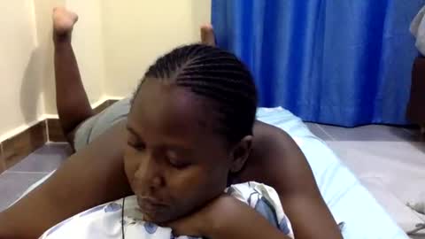 mamasita2023 online show from November 23, 6:30 pm