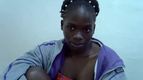 mamichula42 online show from December 15, 11:03 am