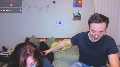 Snapshot of mamiclouds chatting on November 25, 4:12 am MamiCloudz online show from November 25, 4:12 am