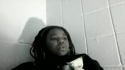 Mami Jay online show from December 18, 2:50 am