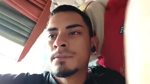 Mickey online show from April 5, 5:10 pm