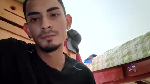 Mickey online show from April 6, 8:54 pm