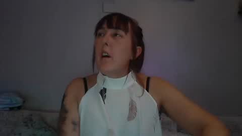 Snapshot of mamooshka000 chatting on February 7, 5:52 am Sam online show from February 7, 5:52 am