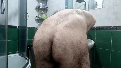 Snapshot of mamuka157 chatting on April 22, 3:53 am mamuka157 online show from April 22, 3:53 am