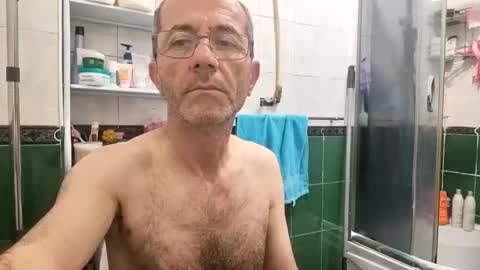 Snapshot of mamuka157 chatting on May 25, 3:34 am mamuka157 online show from May 25, 3:34 am