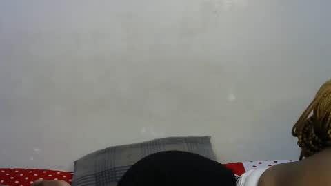 mamuuu_ online show from January 12, 8:03 pm