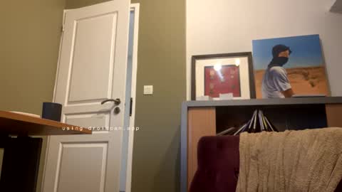 Snapshot of man38110 chatting on October 12, 7:02 pm man38110 online show from October 12, 7:02 pm