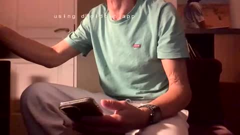 Snapshot of man38110 chatting on October 29, 12:57 am man38110 online show from October 29, 12:57 am