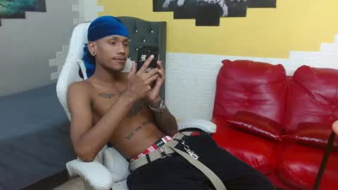 man_sant11 online show from May 6, 4:01 pm