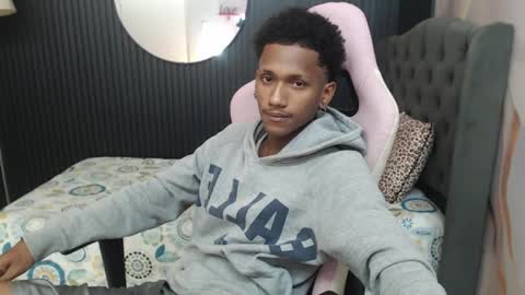 man_sant11 online show from May 12, 4:04 pm