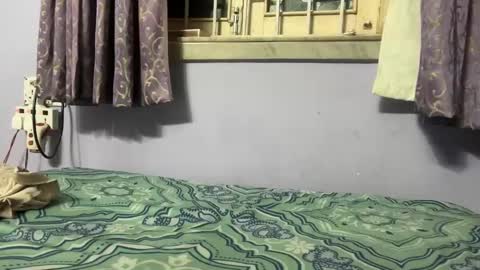 Snapshot of mananmathew95 chatting on April 15, 7:58 pm mananmathew95 online show from April 15, 7:58 pm