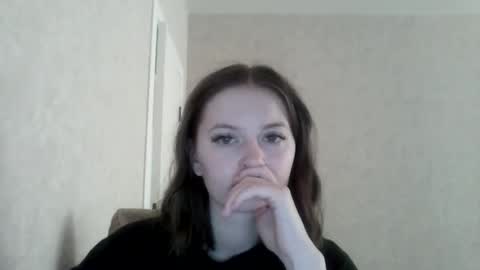 Snapshot of mandarinka432 chatting on September 20, 1:56 pm mandarinka432 online show from September 20, 1:56 pm