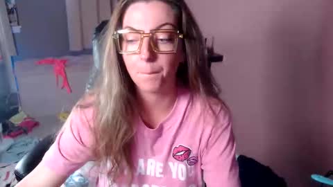 MandyBabyXXX online show from January 7, 12:35 am