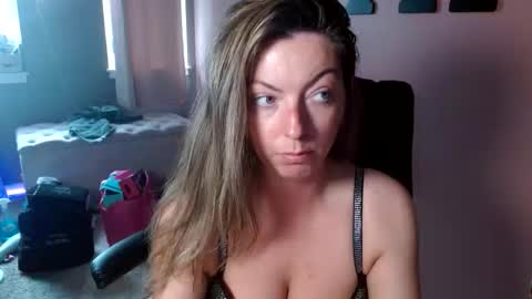 MandyBabyXXX online show from April 21, 11:51 pm
