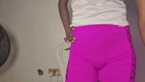 mandymia online show from December 4, 4:11 am