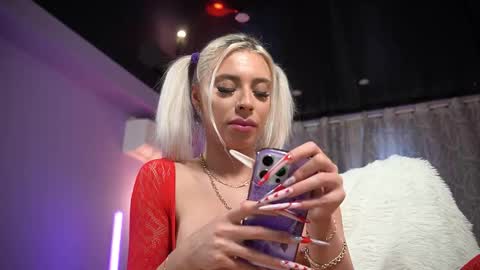 Snapshot of mandypeas chatting on February 19, 7:48 am Anto Lovense is Active My pleasure is in your hands Private is Open online show from February 19, 7:48 am