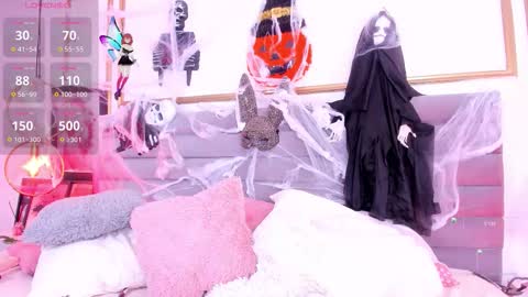 Mandy online show from October 16, 5:14 pm