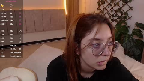 Danny online show from February 9, 11:53 pm