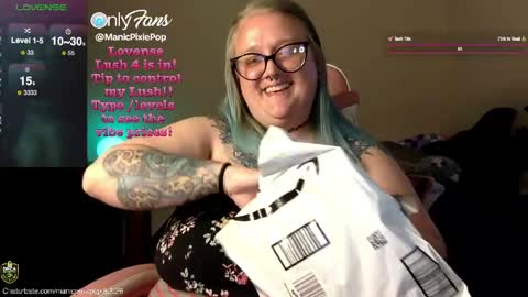 ManicPixiePop online show from May 6, 12:08 am
