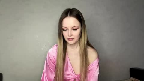 Hey there my name is Sarah online show from April 24, 3:03 pm