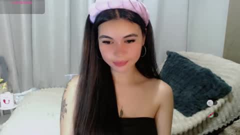 manilynforyou online show from April 15, 4:14 pm