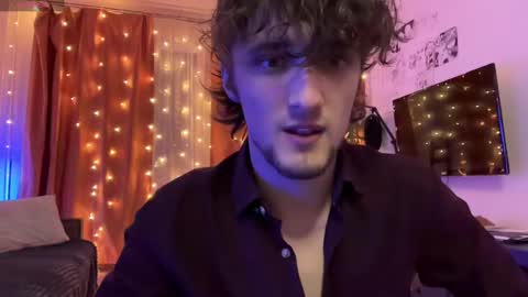 manolein online show from December 29, 9:20 pm