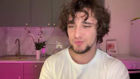 manolein online show from October 21, 12:11 am