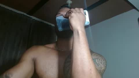 Manolo online show from February 8, 3:48 pm