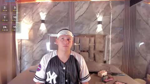 Manson and Zoe online show from February 8, 11:24 am