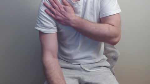 Snapshot of mantoy2000 chatting on March 14, 2:50 am mantoy2000 online show from March 14, 2:50 am