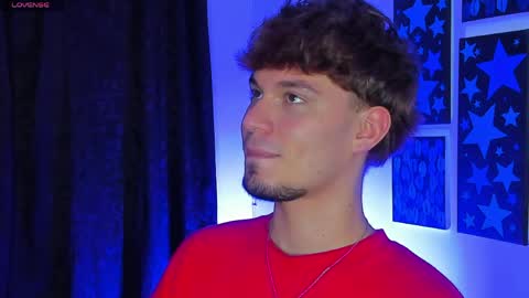  independent model online show from April 20, 3:20 am