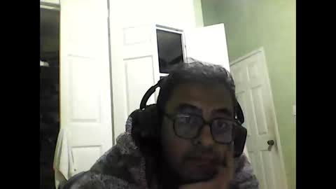 Snapshot of manu_hb chatting on October 23, 5:18 am manu_hb online show from October 23, 5:18 am