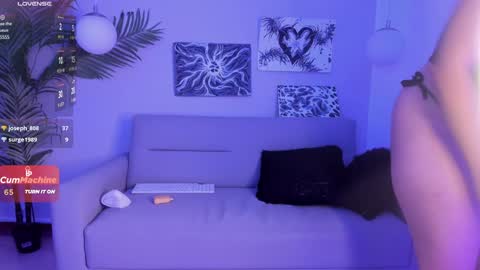 Manu Velez  online show from December 9, 4:37 pm