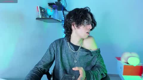 Snapshot of manu_vera8 chatting on October 23, 4:34 am Manuel online show from October 23, 4:34 am