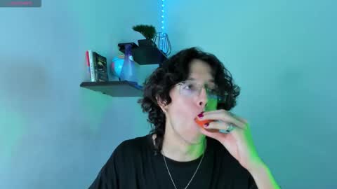 Snapshot of manu_vera8 chatting on October 28, 3:10 am Manuel online show from October 28, 3:10 am