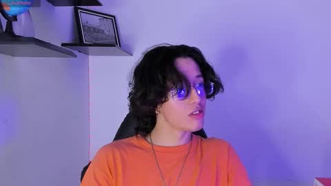 Snapshot of manu_vera8 chatting on November 14, 2:32 am Manuel online show from November 14, 2:32 am