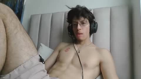Manuel online show from June 7, 3:49 pm