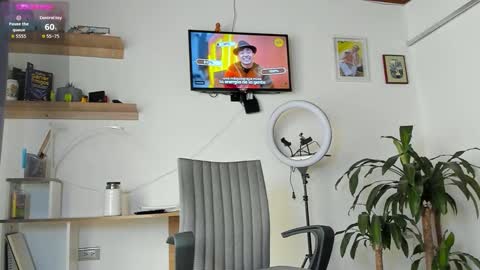 manucute 23  online show from November 9, 4:05 pm