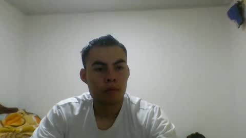 Snapshot of manuel9810 chatting on January 5, 12:31 am manuel9810 online show from January 5, 12:31 am