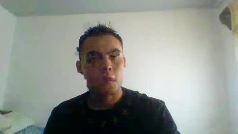 Snapshot of manuel9810 chatting on February 17, 6:48 pm manuel9810 online show from February 17, 6:48 pm