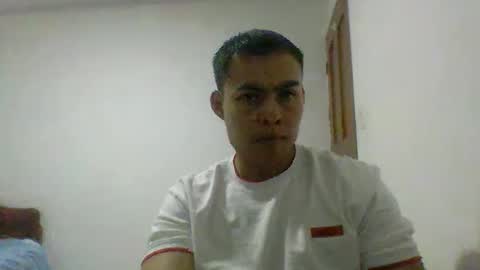 Snapshot of manuel9810 chatting on September 27, 3:33 am manuel9810 online show from September 27, 3:33 am