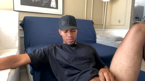 Manuel online show from June 11, 1:42 pm