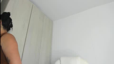 MANUELA online show from March 29, 2:17 pm